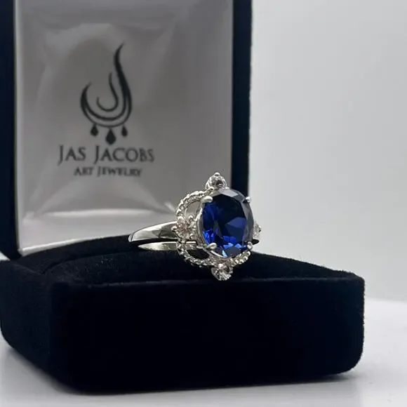 Beautiful 3.5ctw Oval Cut Lab Grown Sapphire Ring Size 7
